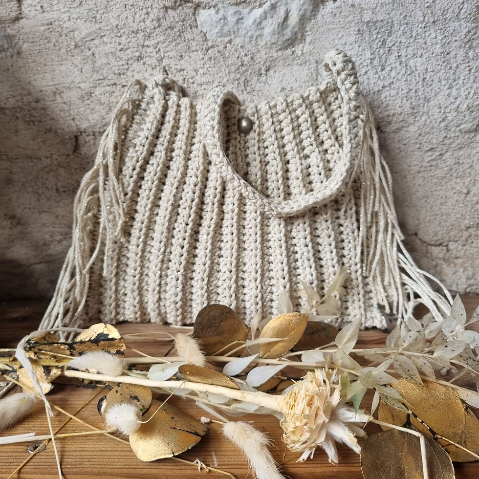 Thumbnail: Silver-grey crochet handbag with a glittery effect