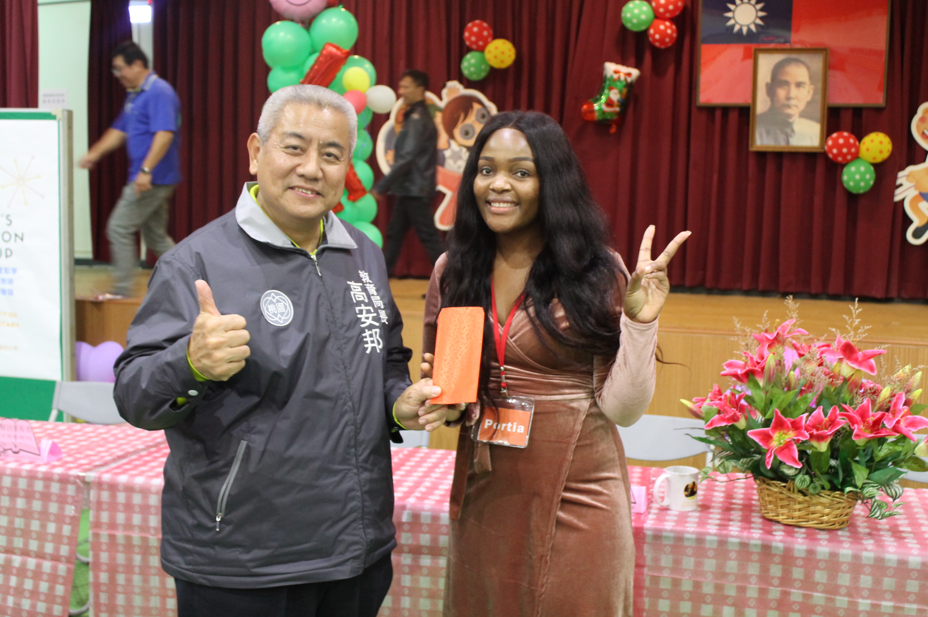 1071218 外師師訓與餐敘 - 外師表演 5.JPG