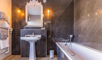 Travaux dans salle de baibn.JPG