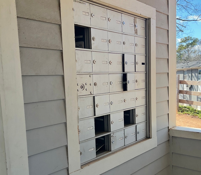 MailboxesBefore.png
