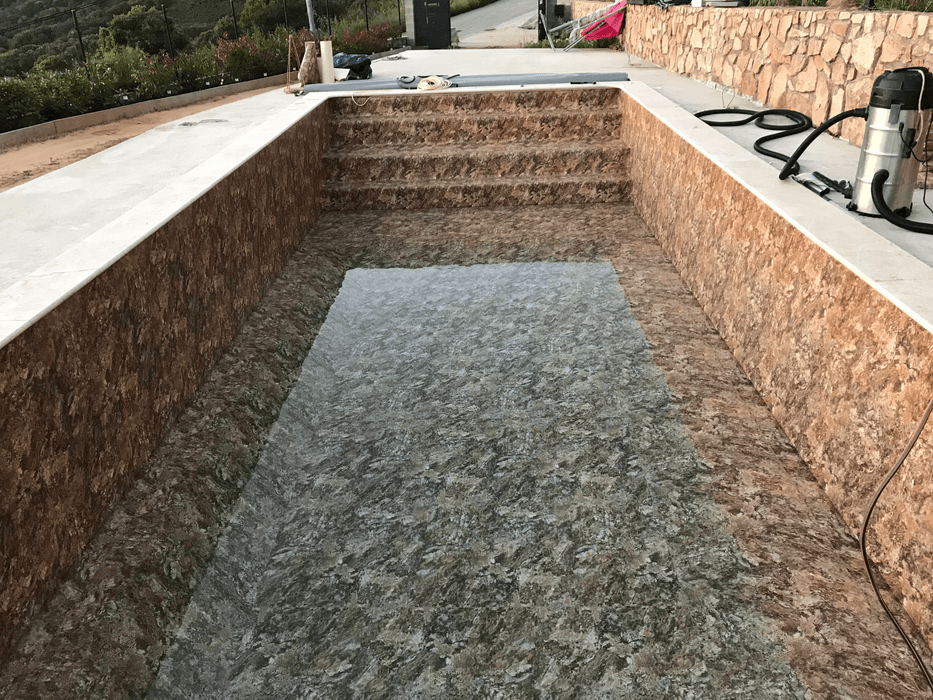membrane armée karlson piscines ajaccio Corse