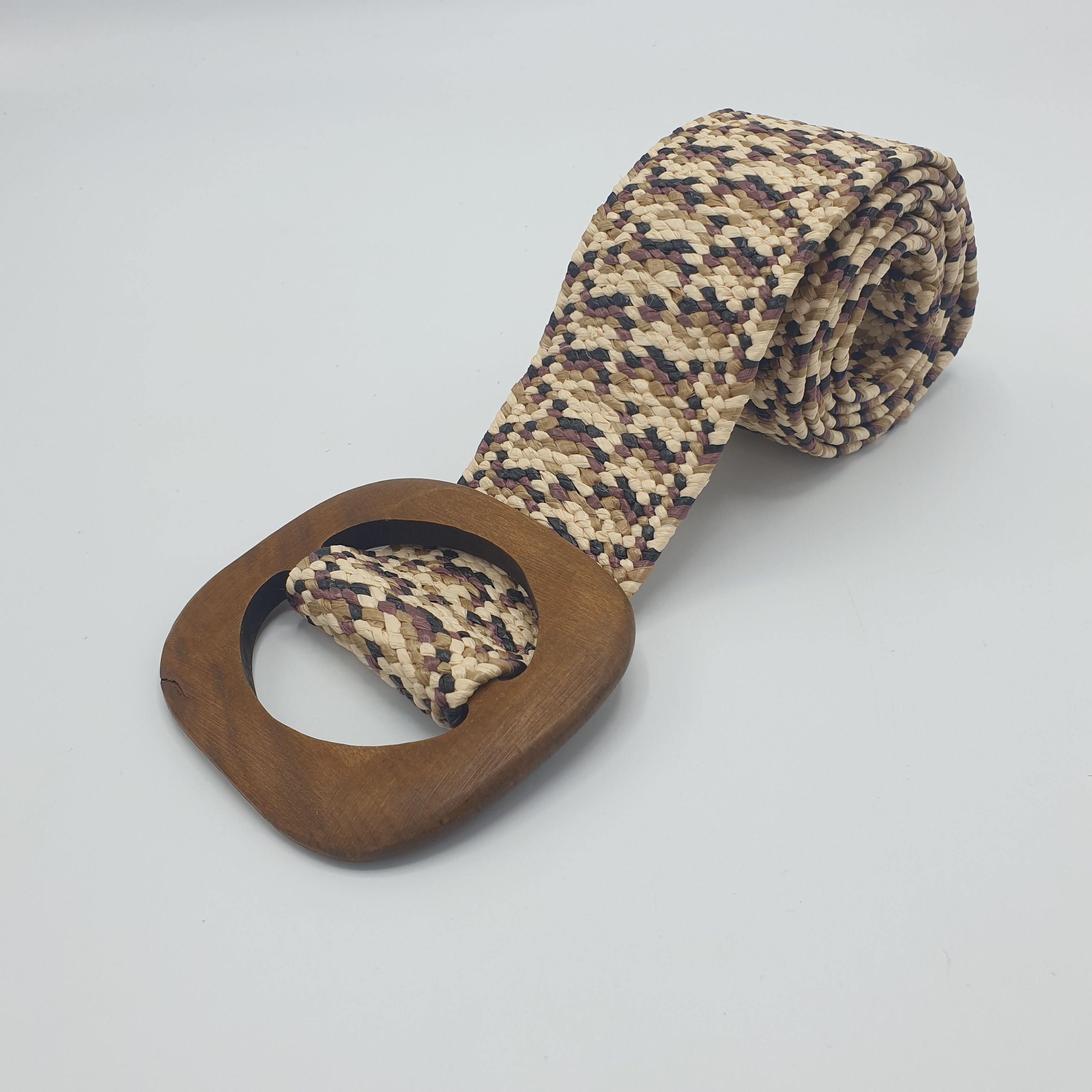Black, brown and cream with square wood effect buckle elasticated straw belt