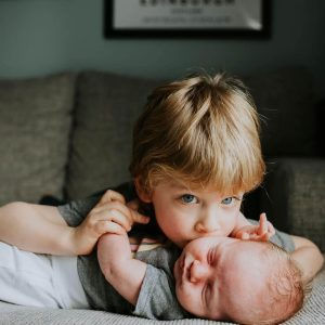 Surrey-Mama-Midvifery-078-300x300