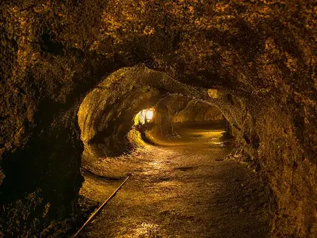 Massive Cave on Moon Could Shelter Future Astronauts