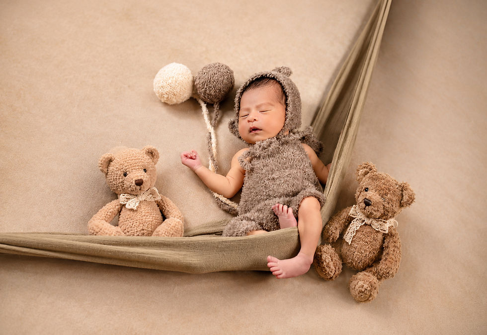 Newborn Photographer in Orange, CT | Stress-Free In-Home Newborn Photography