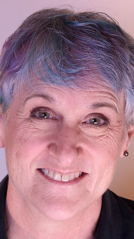 Cindy Lyndin Headshot 2022.jpg