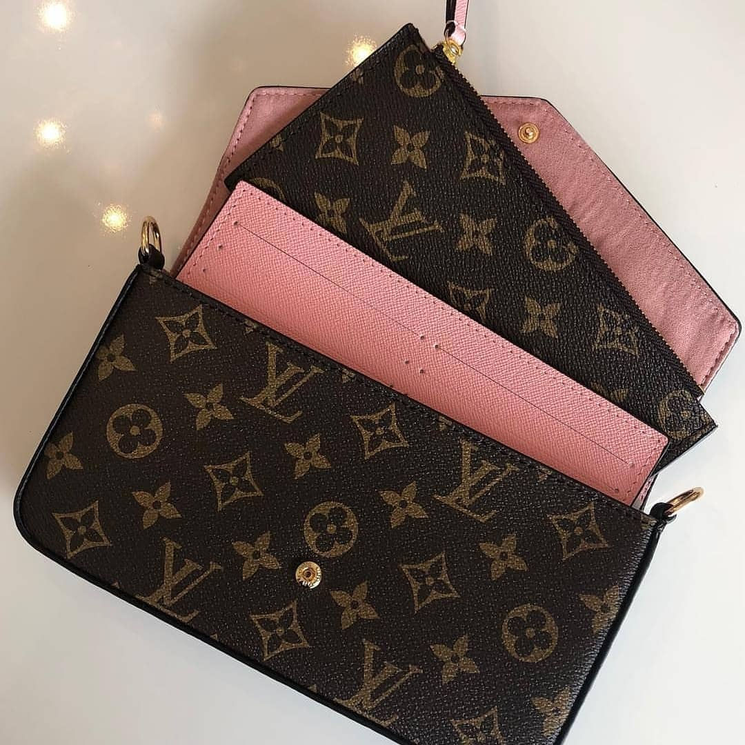 Pochette Louis Vuitton en caja 