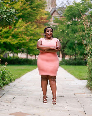 Shauntee Headshot.jpeg