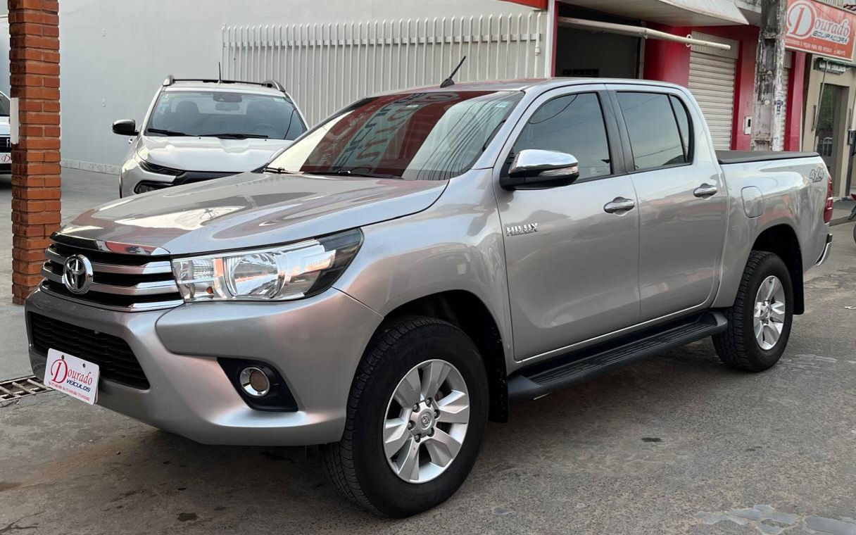TOYOTA/ HILUX CD SRV 4X4 AT – 2017/17