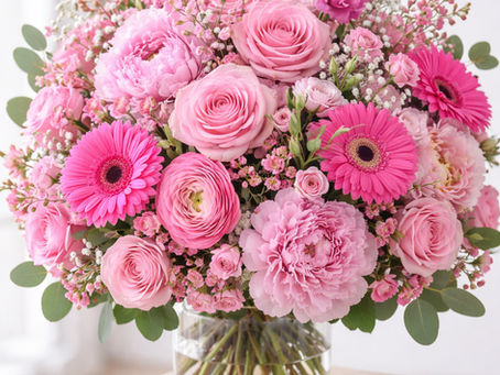 Where to Send Flowers Online for Mother's Day If You Can't Be There in Person