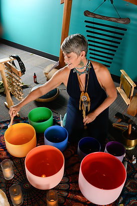 Eiya playng soundbowl.jpg