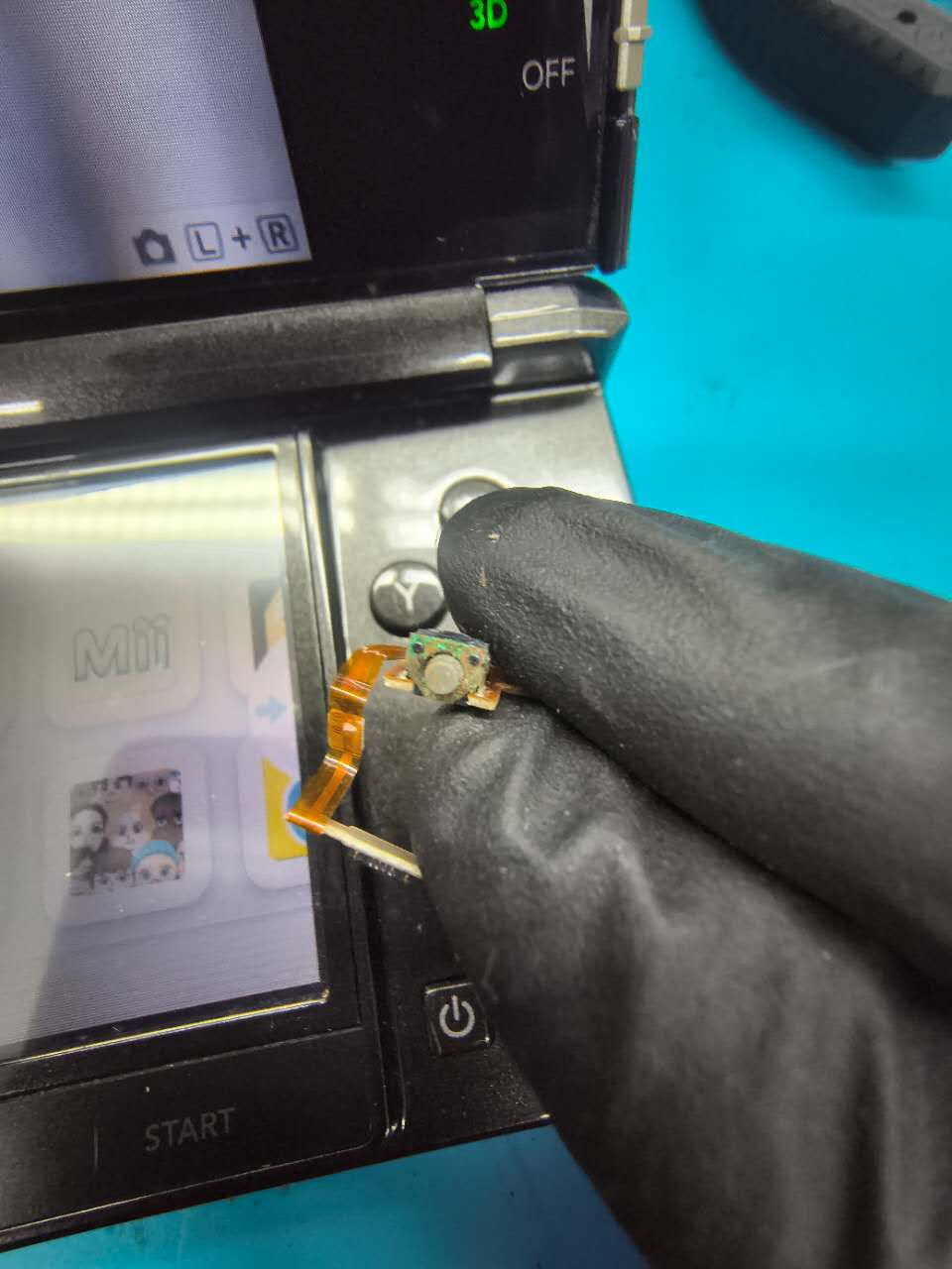 3DS Lボタン Rボタン パーツ 交換 修理 大阪 難波