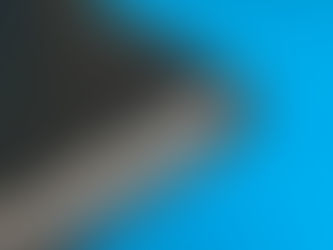 iPad 9の電源ボタンが陥没！押せない故障をなんばで即日修理｜学校の課題に間に合わせるプロの技