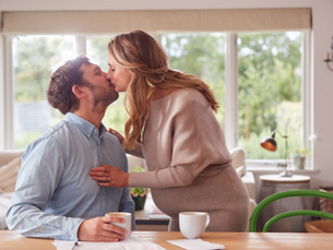 5 Compliments Your Wife Wants to Hear