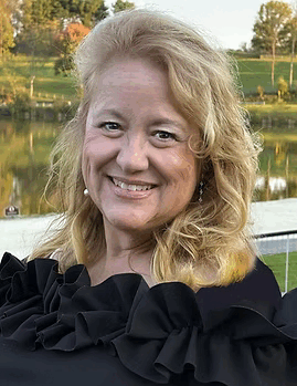 Carla new pic 2025 cropped.gif