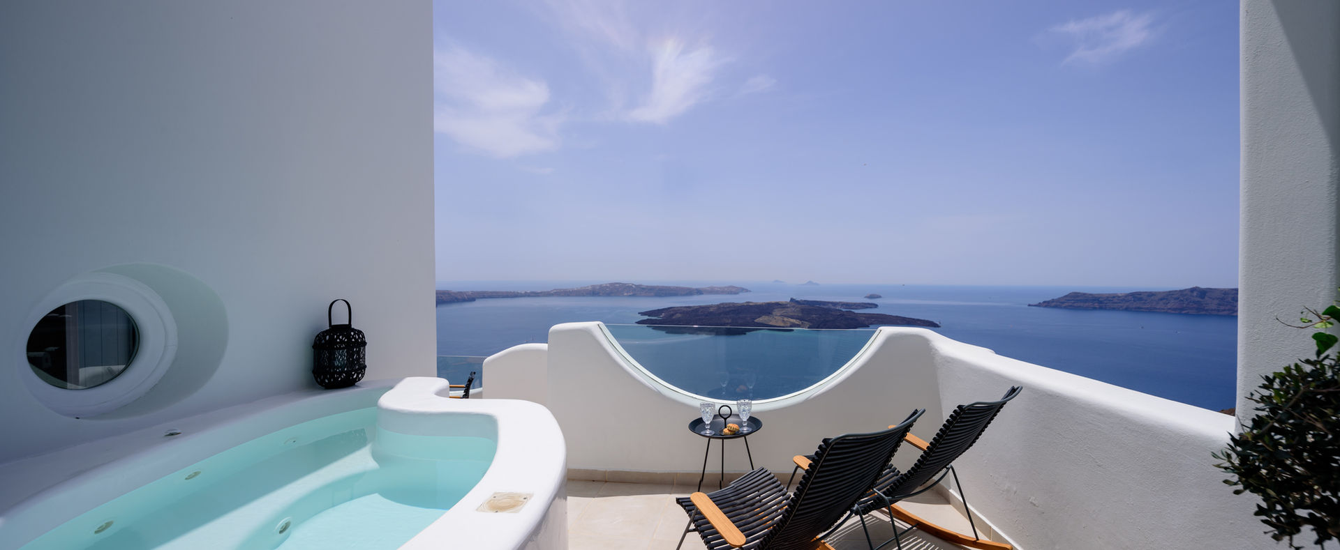 VIO_9949-Pano_Booking.jpg