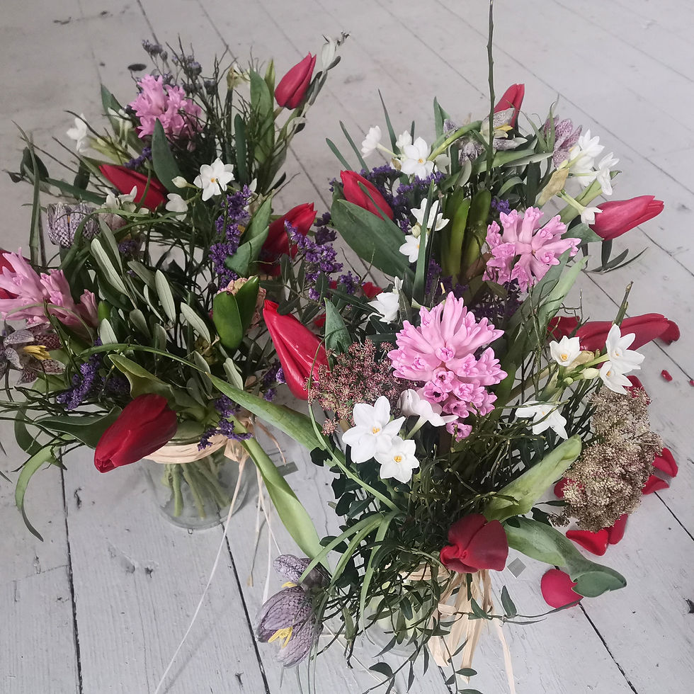 Thumbnail: Jam Jar Posies (Trio)