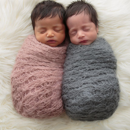 Twin Newborn Session | Lola & Isaac