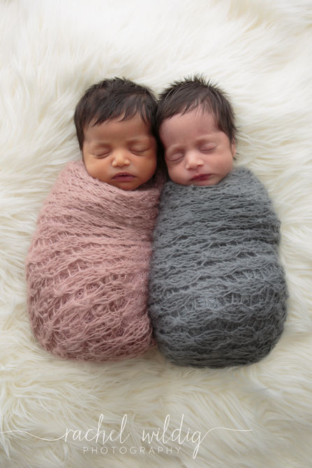 Twin Newborn Session | Lola & Isaac