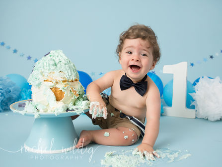 Cake Smash | Zachary
