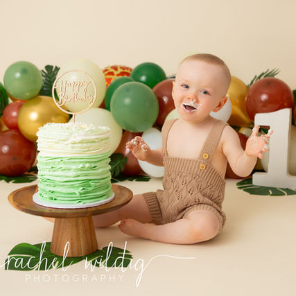 Cake Smash | Ethan