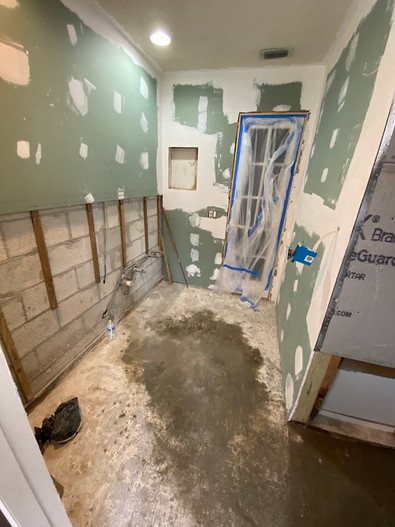 Bathroom remodeling in coral spring