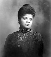 ct-met-dahleen-glanton-ida-b-wells-20180423-2.jpg
