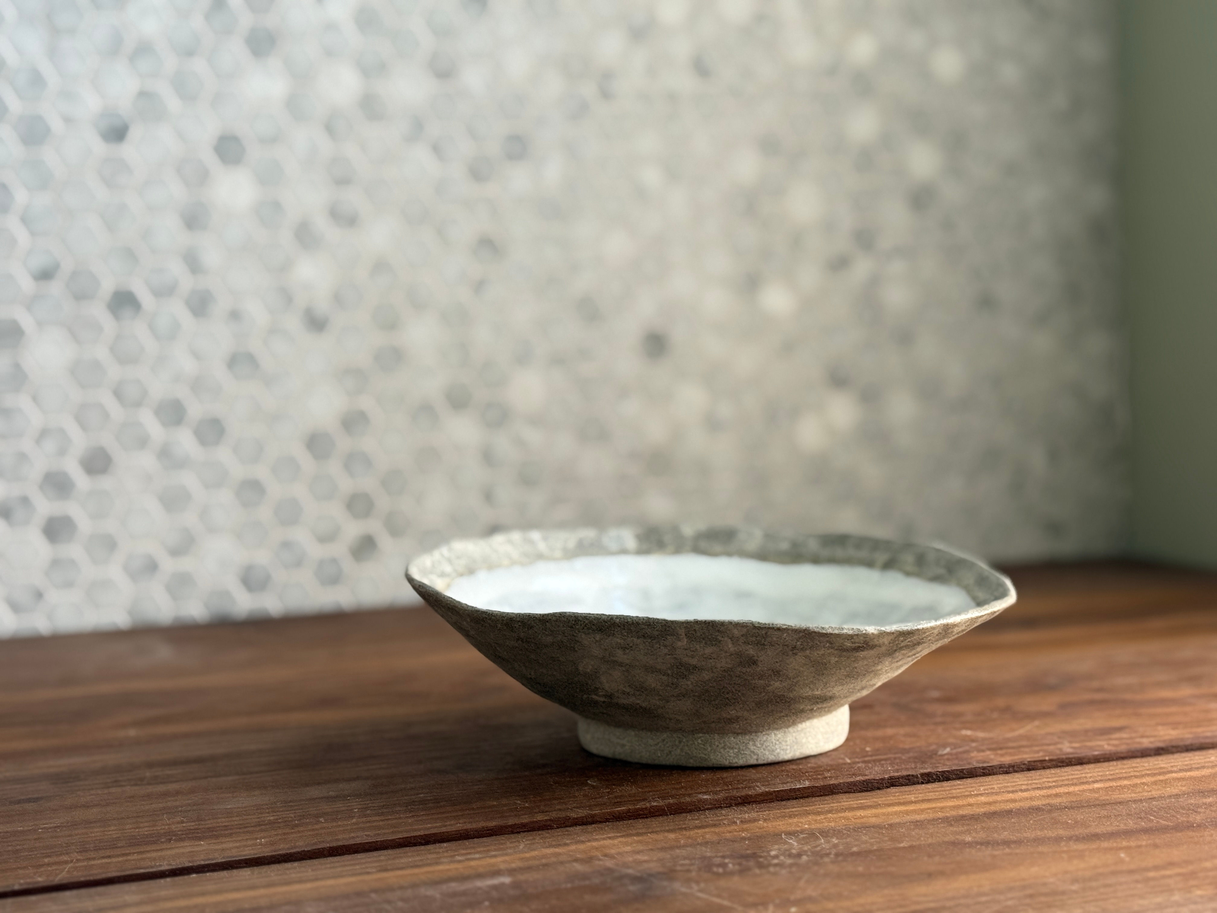 Granite Bowl with Icing-White Glaze