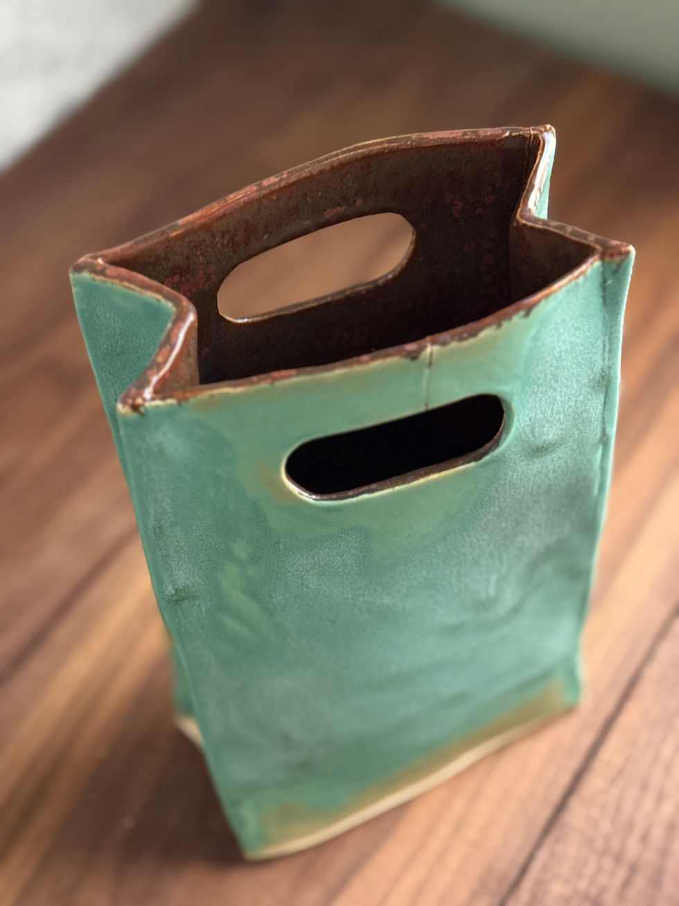 Thumbnail: "Capsule" Bag Vase