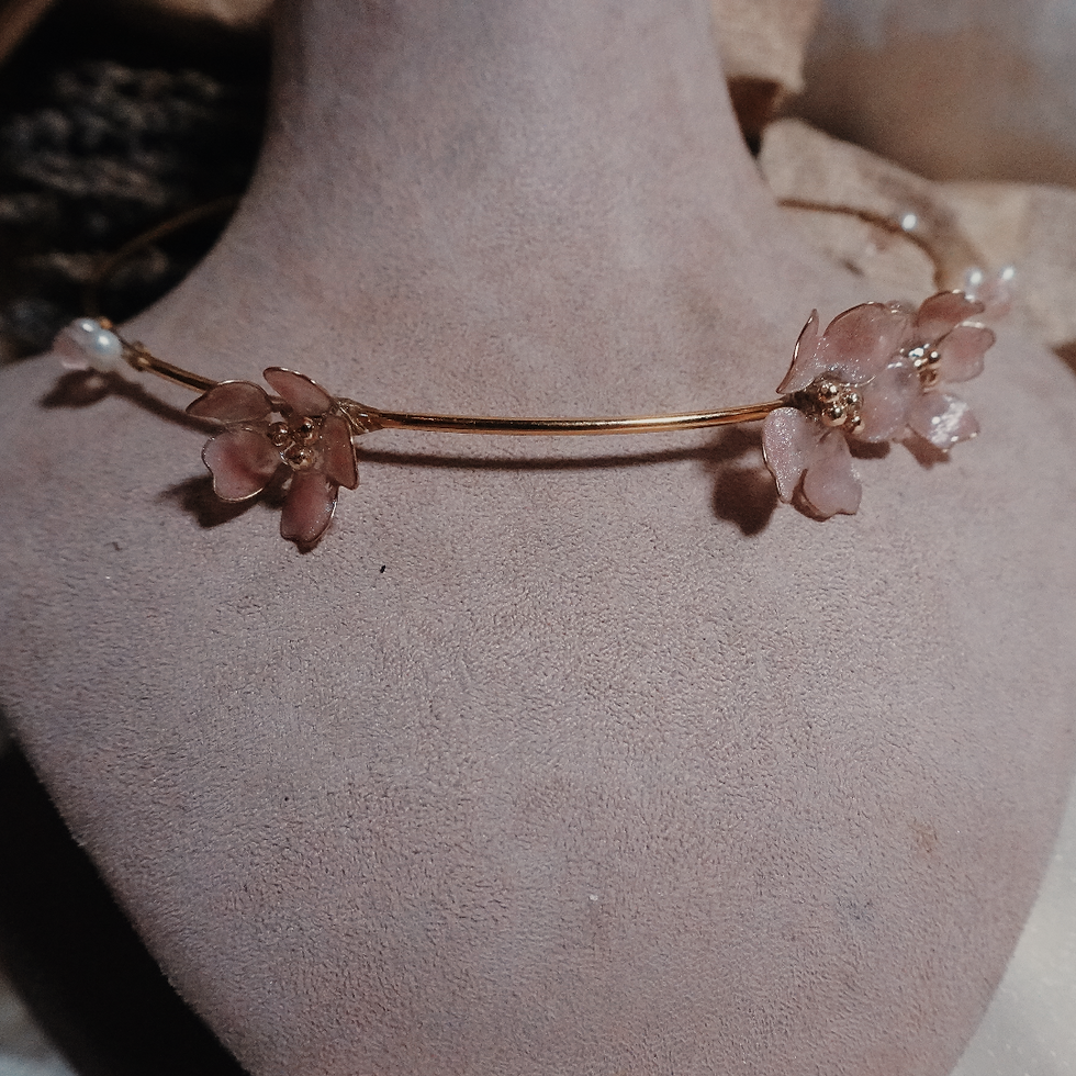 Miniaturbild: Hanami Neck Cuff