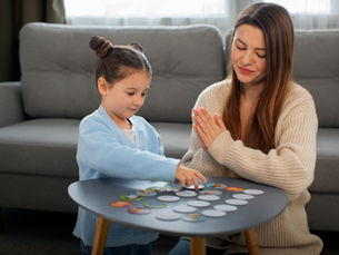 Guía de visionado para Eduardo Manostijeras – Para madres, padres y terapeutas que acompañan a niños o adolescentes en el espectro autista