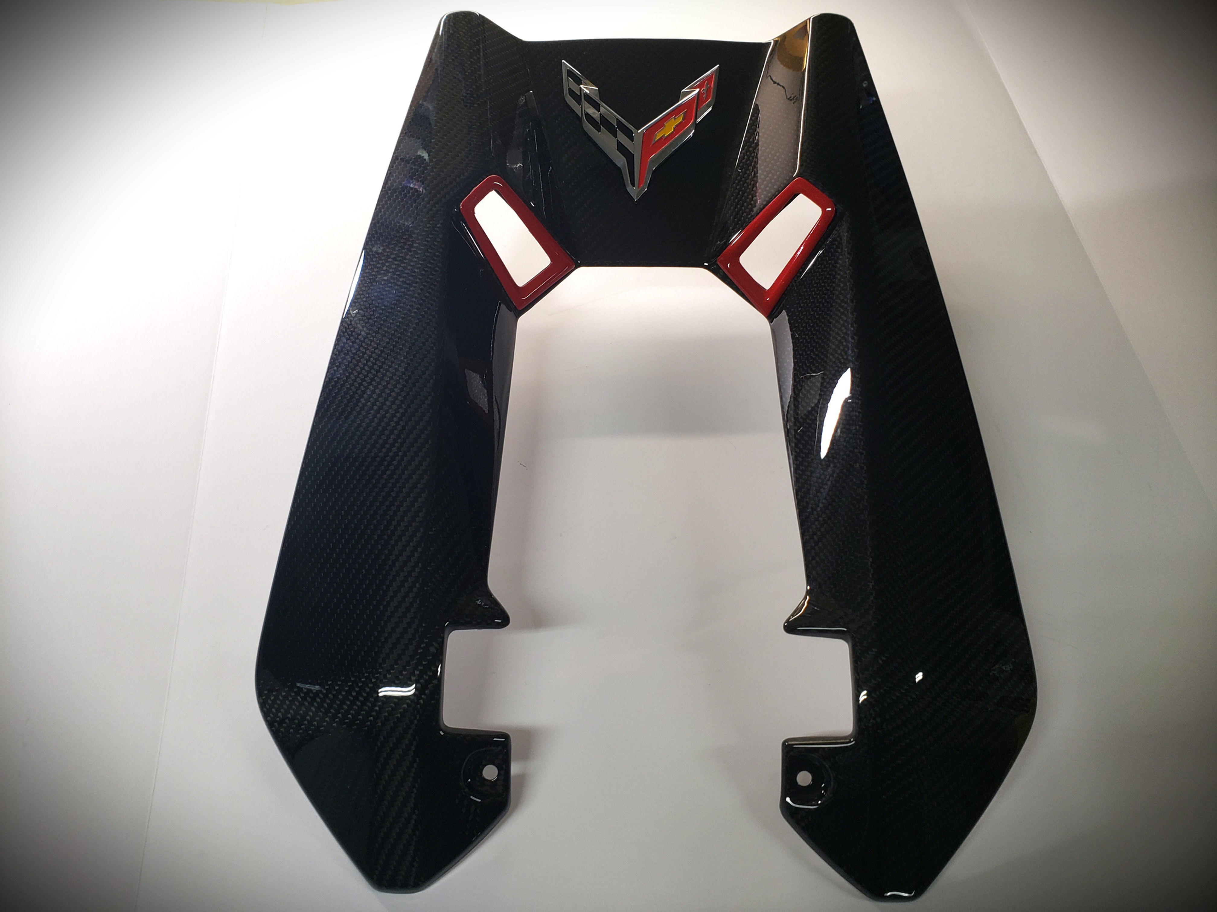 C8 CORVETTE Z06 INTAKE COVER- BLACK CARBON FIBER
