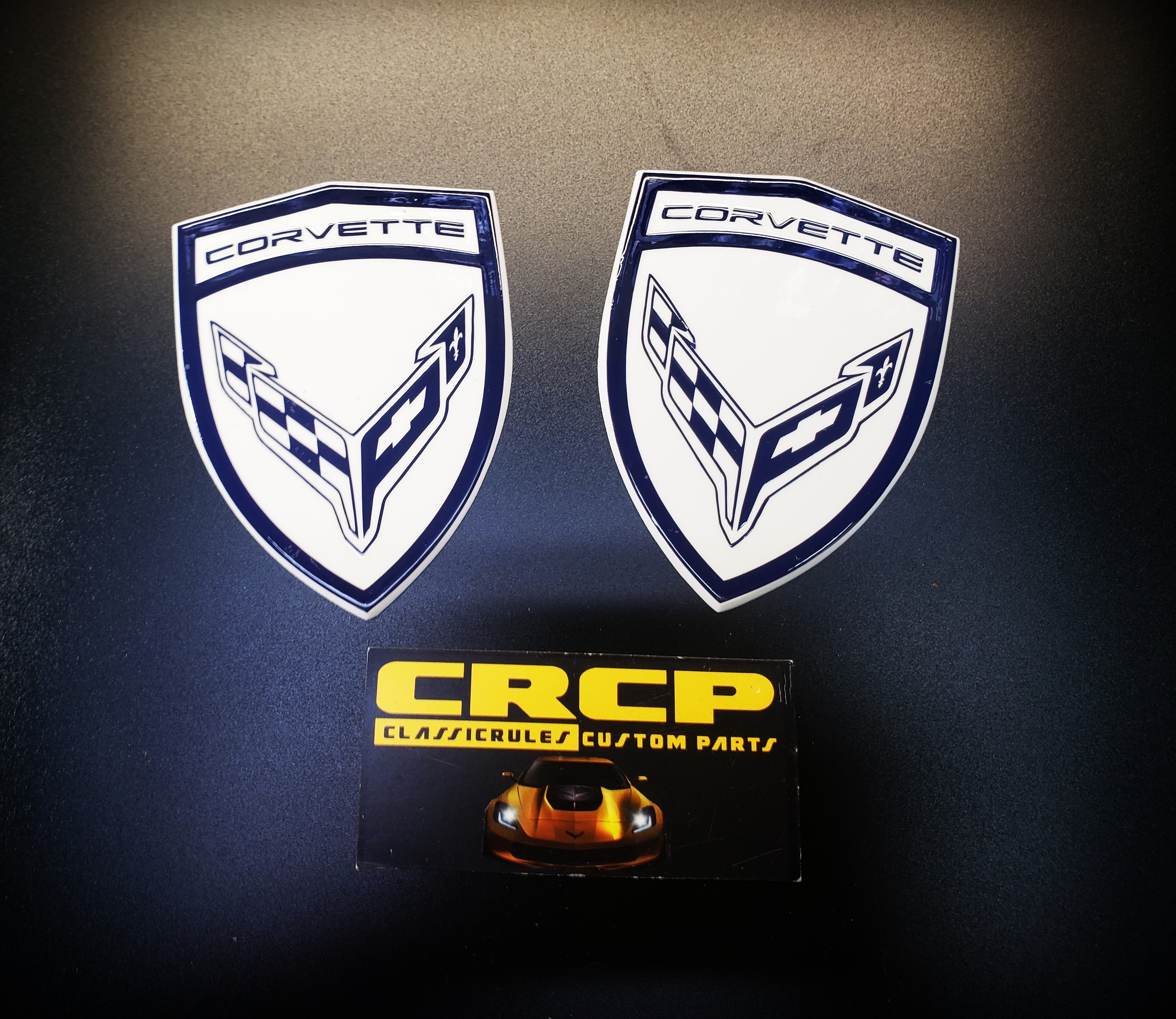 C8 CORVETTE FENDER BADGES- HYSTERIA PURPLE ON ARCTIC WHITE