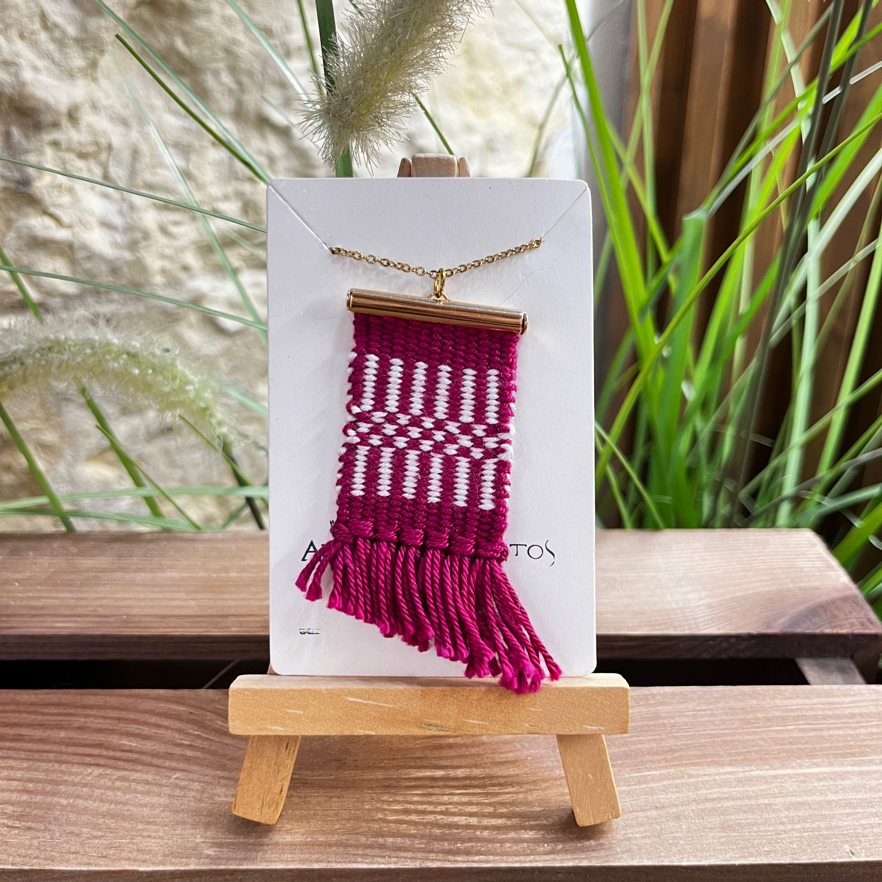 COLLANA TELAIO SAMUGHEO CICLAMINO