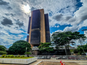 BC reduz juros pela primeira vez em quase 2 anos