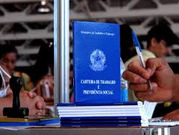 Comissão aprova equiparação de seguro-desemprego entre domésticos e demais trabalhadores