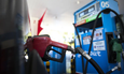 Governo zera tributos da gasolina aumenta subsídios a combustíveis