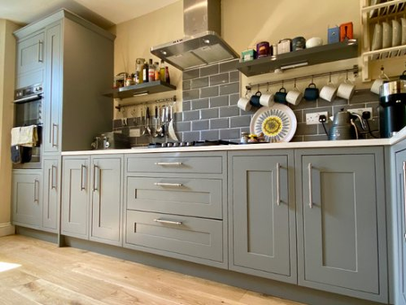 How Hand-Painted Kitchens Can Transform Your Home: A Comprehensive Guide