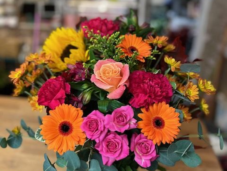 Top 5 Benefits of Using a Trusted Florist for Your Special Occasions