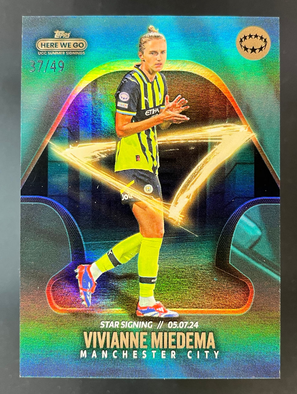 2024-25 Topps Here We Go Blue /49