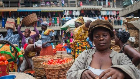 Que faut-il faire pour réduire la taille du secteur informel en République de Guinée ?