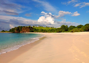 Ling Al Beach