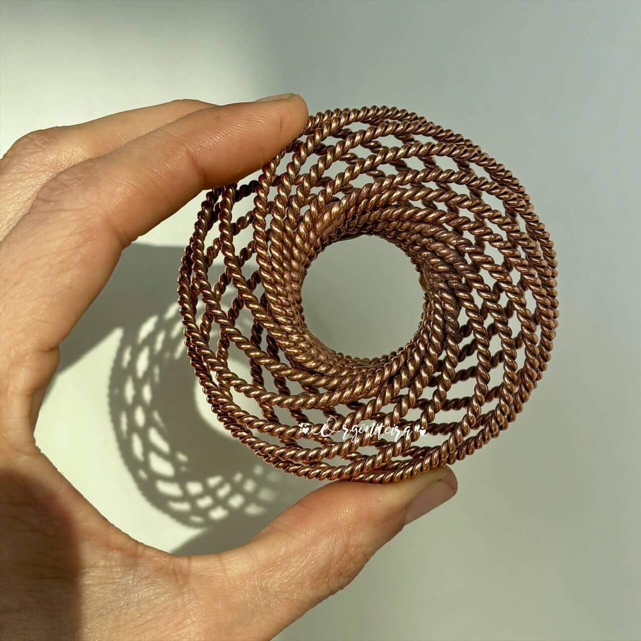 Vortex Torus de cobre Lost Cubit 177 MHz com bobina Unconditional Love 528 Hz.