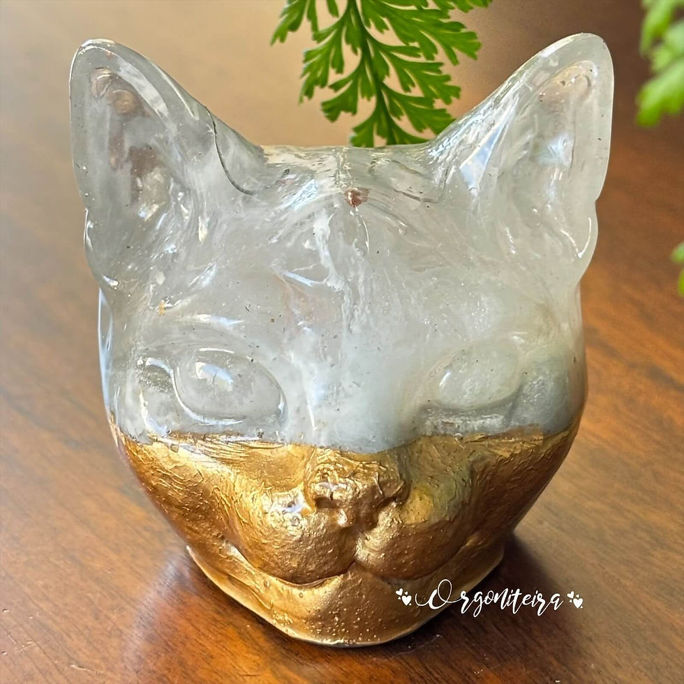 Miniatura: Cabeça de gato em orgonite com larimar, selenita e calcita óptica