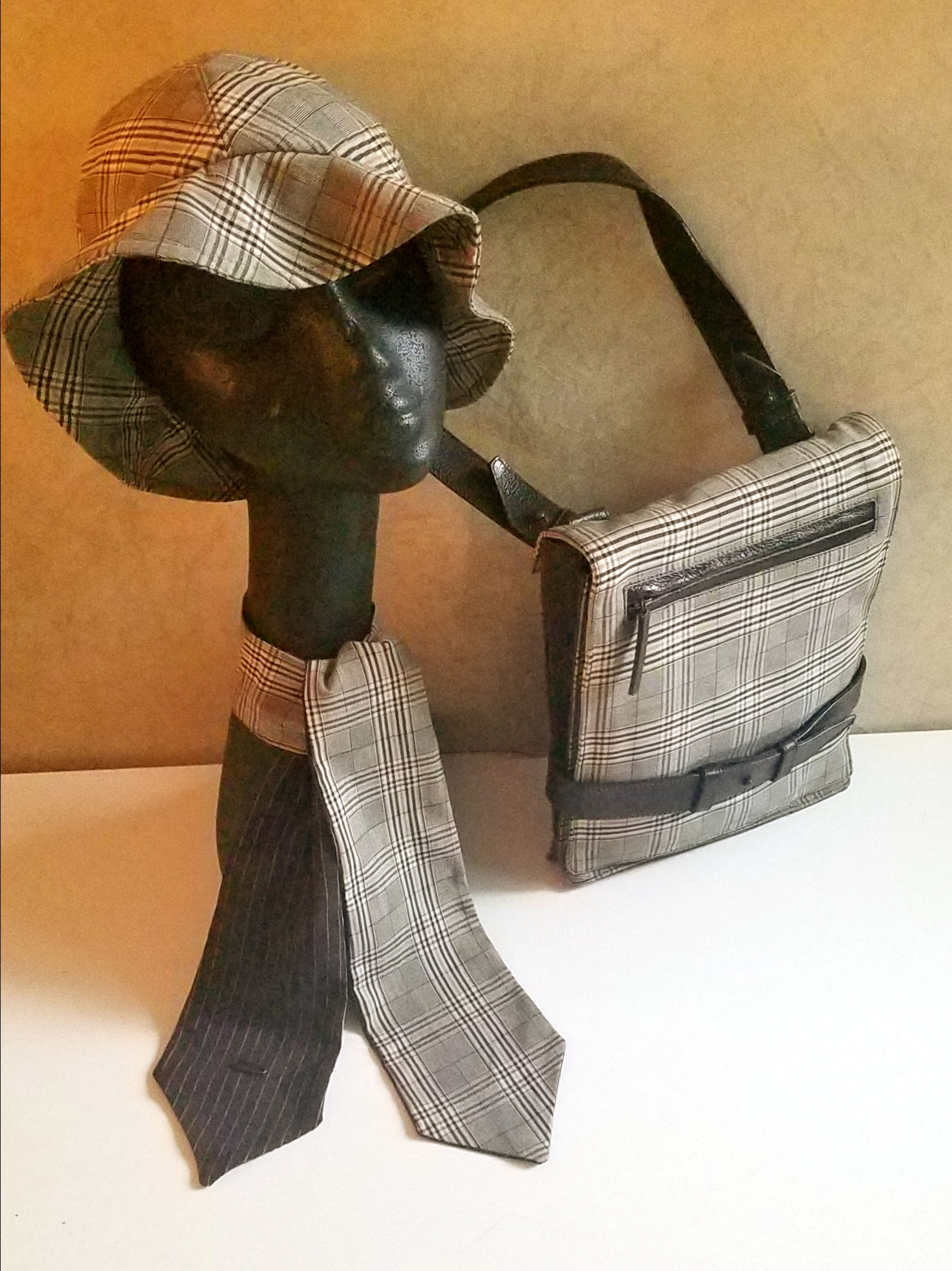 3pc Designer italian Minima Moralia glenplaid hat,scarf & handbag