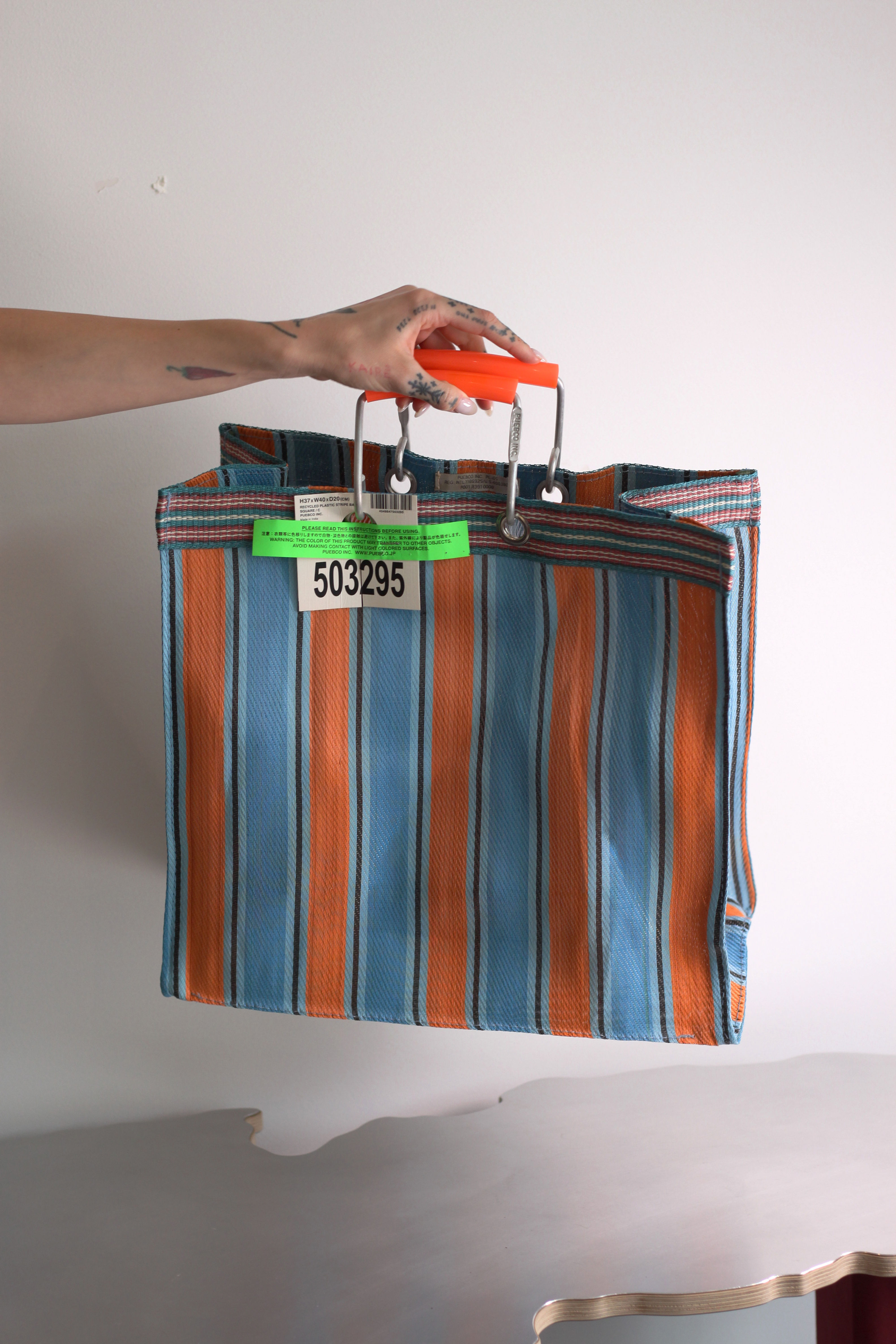 RECYCLED PLASTIC STRIPE BAG / SQUARE / ORANGE x BLUE