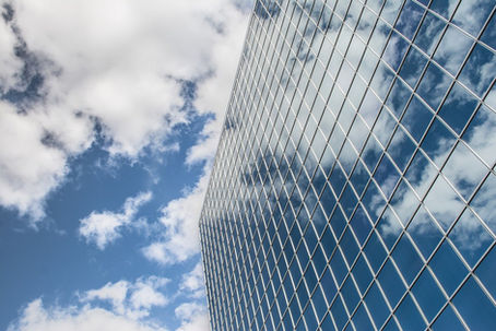 5 Easy Ways to Make Your Small Business Look Like a Large Corporation