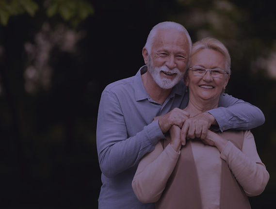 medium-shot-couple-posing-together_edite