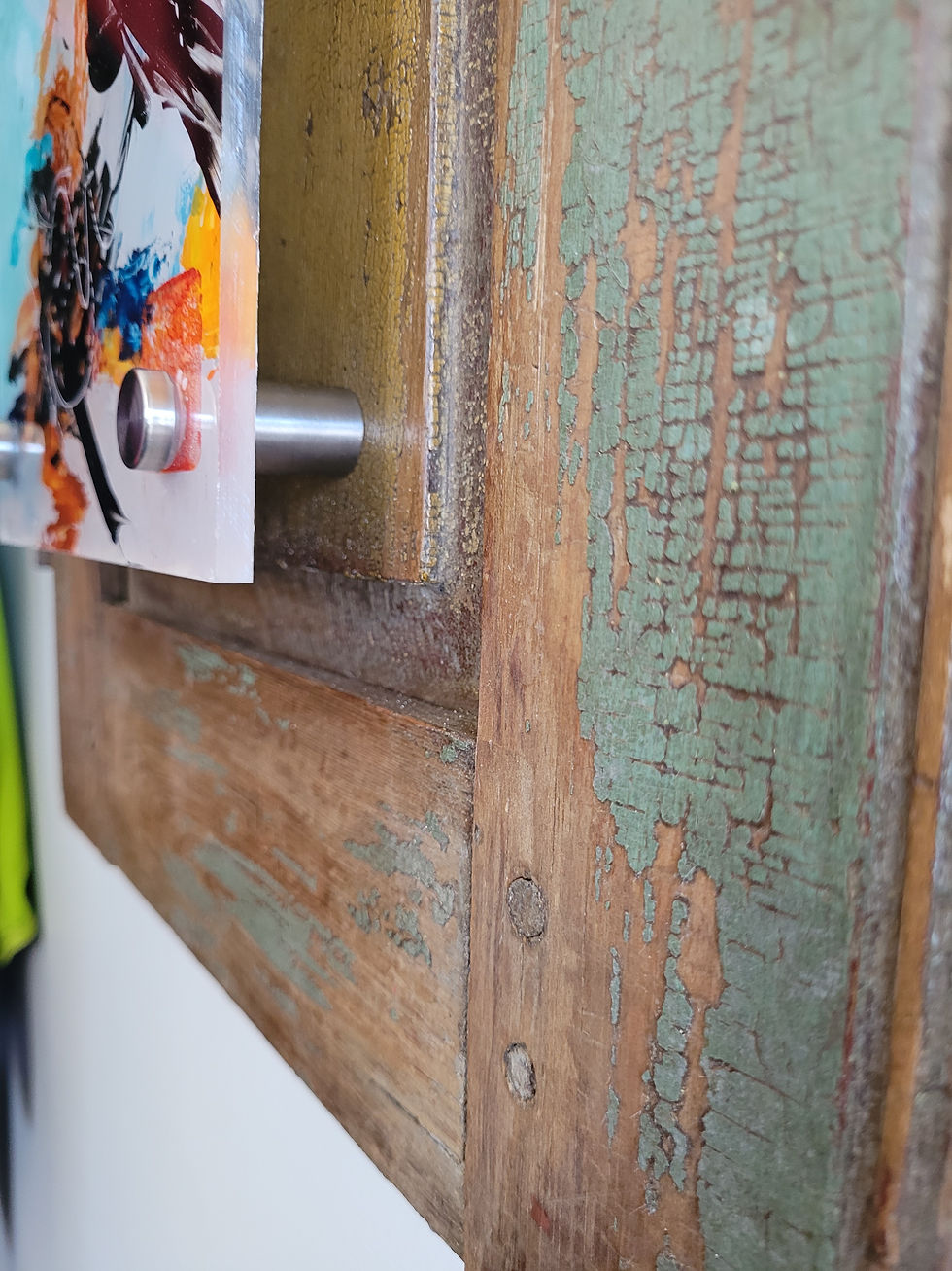 Miniature : Dialong,  acrylique sur plexiglass monté sur portes vintage, 15.25 x 2