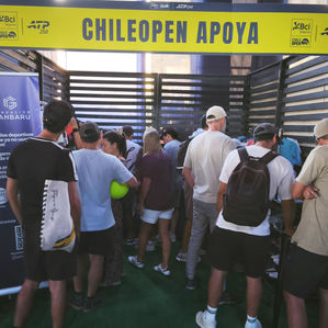 Ace para el tenis solidario: Estuvimos en el Chile Open para seguir promoviendo el deporte en niños y jóvenes